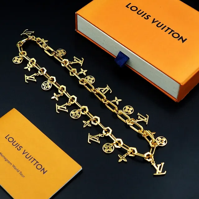 Louis Vuitton LV Chain Charm Necklace Gold Tone Necklaces 2