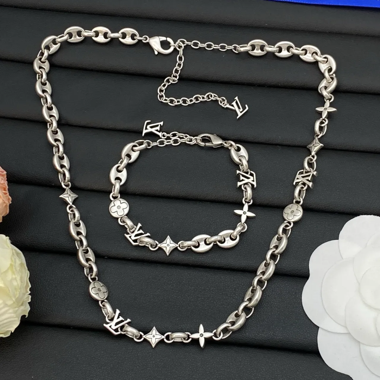 Louis Vuitton LV Chain Gold Silver Oval-Link Monogram Charms Necklace 5