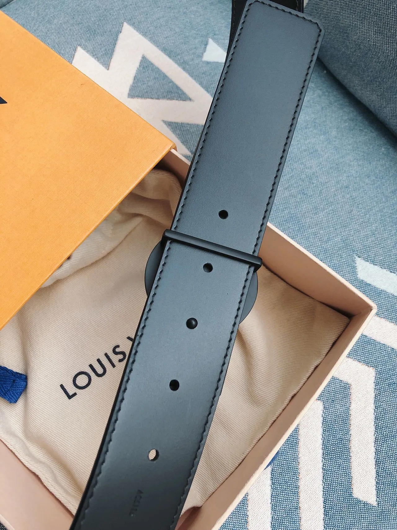 Louis Vuitton LV Circle Damier Graphite Leather Belt 3