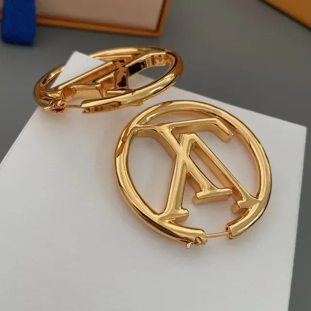 Louis Vuitton LV Circle Hoop Gold-Tone Earrings 6