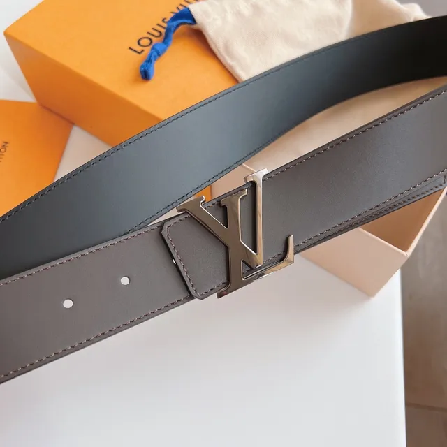 Louis Vuitton LV Initiales चमड़े का बेल्ट 4