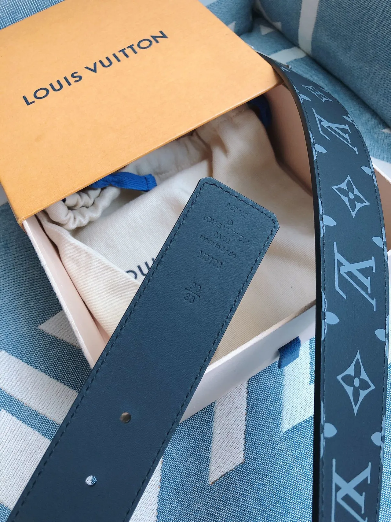 Louis Vuitton LV Initiales Monogram Leather Belt 3