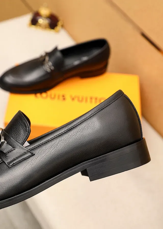 Louis Vuitton LV Loafer Black Leather Slip-On Loafers 7