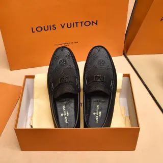 Louis Vuitton LV 乐福鞋 黑色 印花压纹 皮革 扣带 乐福鞋