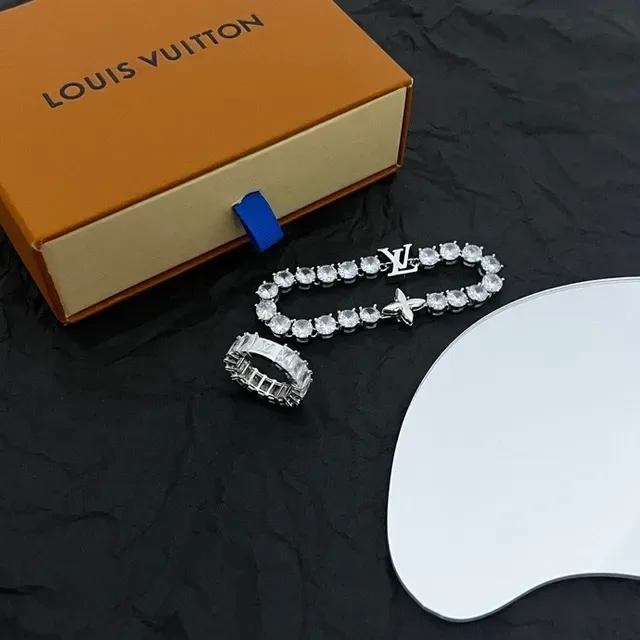 Louis Vuitton LV Star Silver Transparent Crystal-Encrusted Monogrammed Bracelet 2
