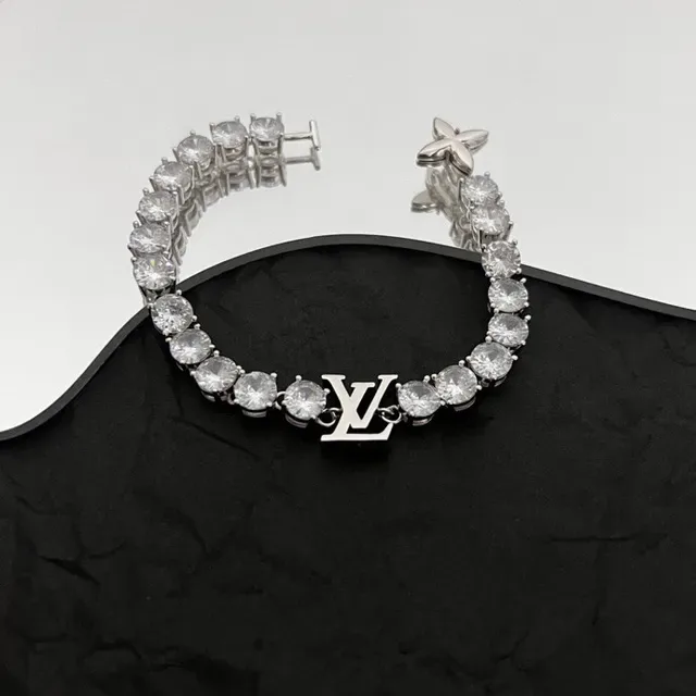 Louis Vuitton LV Star Silver Transparent Crystal-Encrusted Monogrammed Bracelet 6