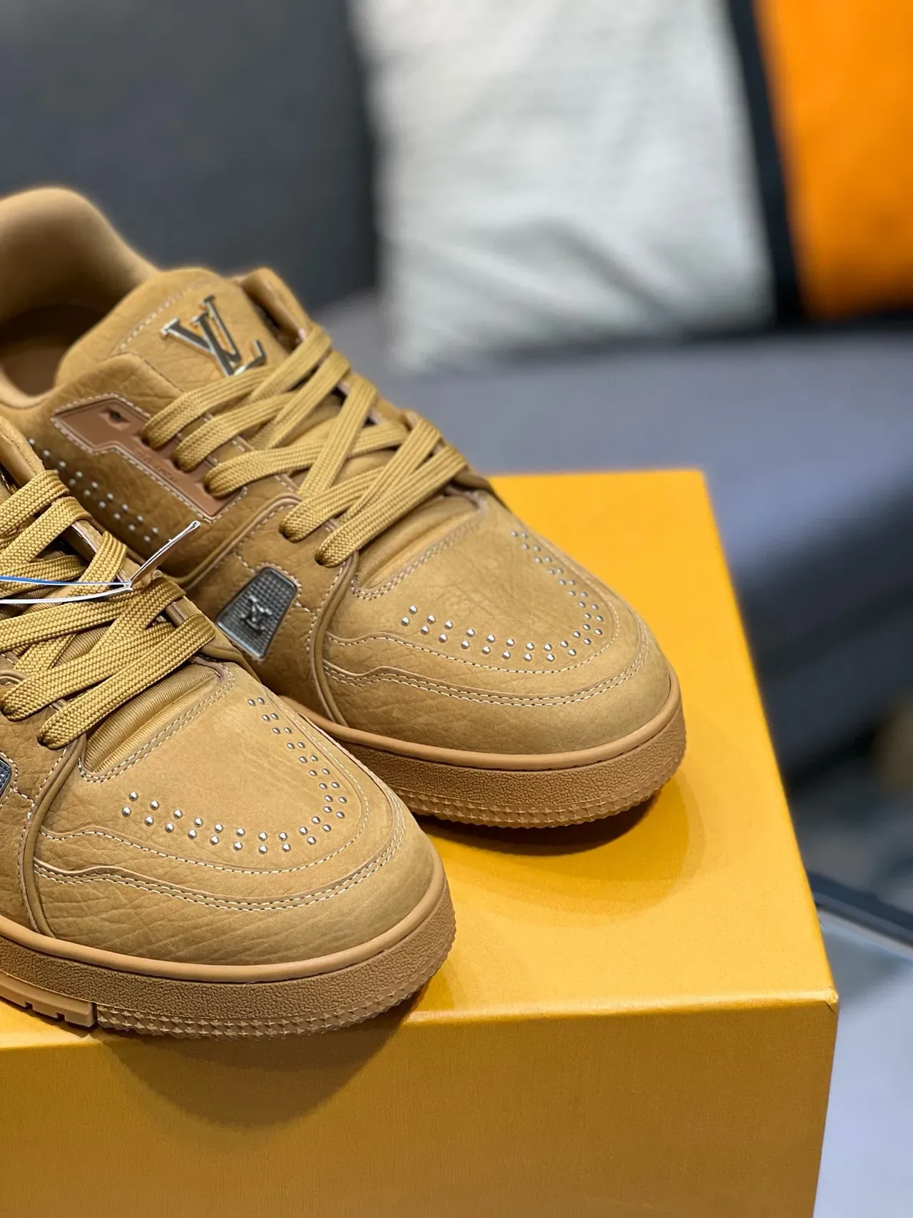 Louis Vuitton LV Trainer Beige Silver Textured Leather Upper Metallic Hardware Lifestyle Sneakers 9