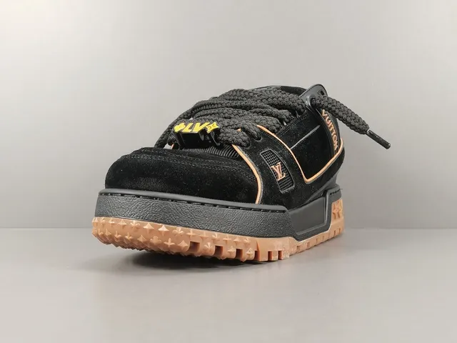 Louis Vuitton LV Trainer Black Beige Chunky Layered Sole Suede And Mesh Upper Lifestyle Sneakers 15
