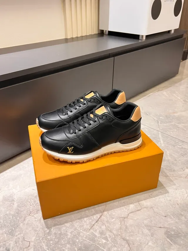 Louis Vuitton LV Trainer কালো বেইজ চামড়া প্যানেল লো-টপ লাইফস্টাইল স্নিকার্স 4