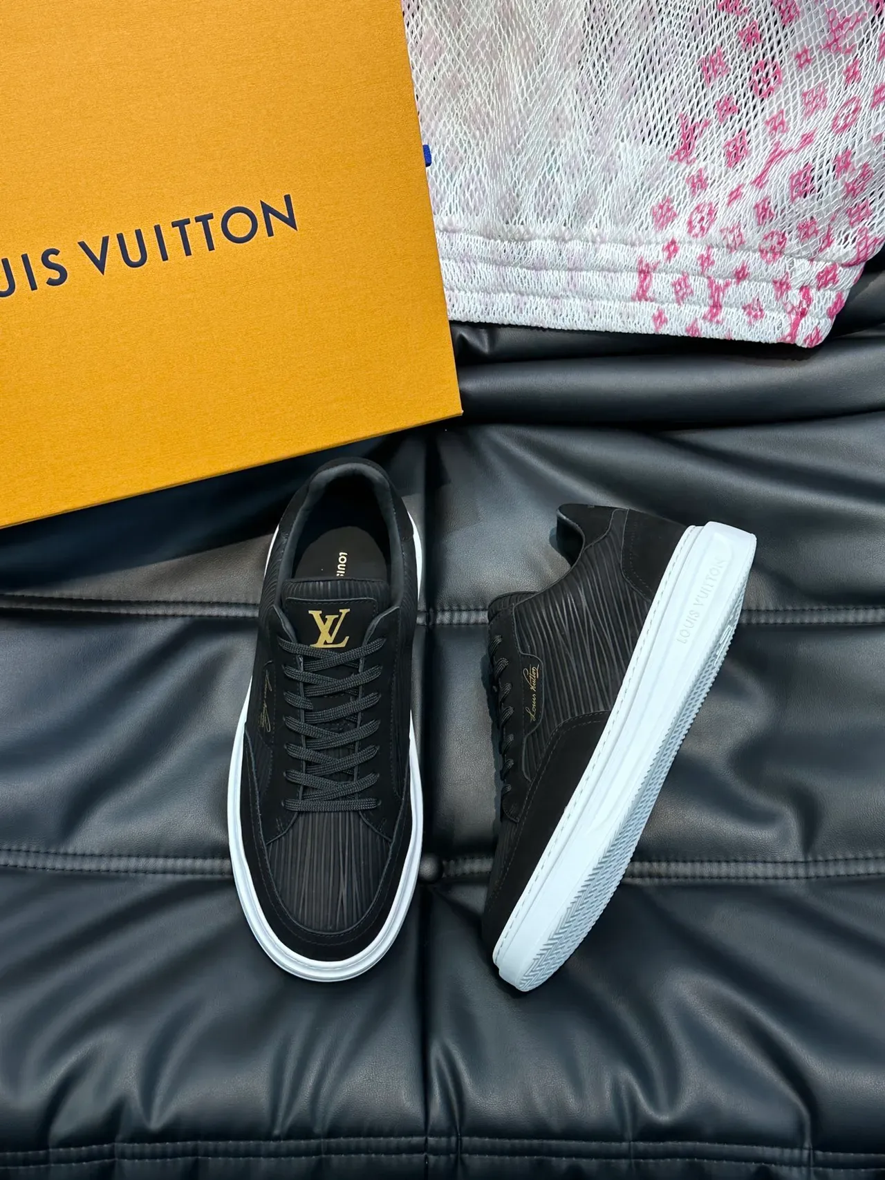 Louis Vuitton LV Trainer Black Gold Ribbed Texture Monogram Lifestyle Sneakers 4