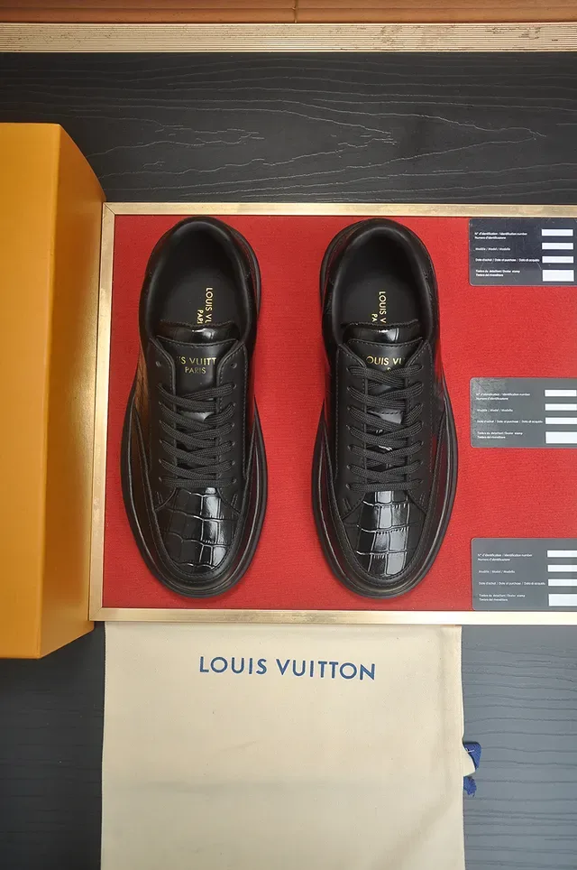 Louis Vuitton LV Trainer Black Low-Top Platform Sole Lifestyle Sneakers 5