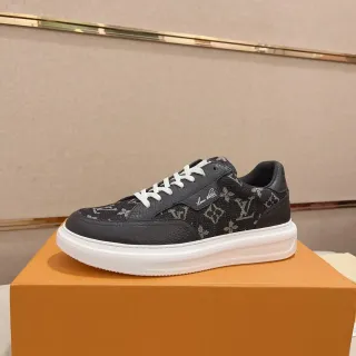 Louis Vuitton LV Trainer Black White Monogram Canvas Pebbled Leather Overlays Lifestyle Sneakers