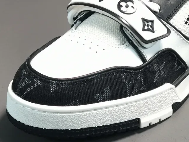 Louis Vuitton LV Trainer Black White Monogram-Print Textile Leather Overlays Lifestyle Sneakers 4
