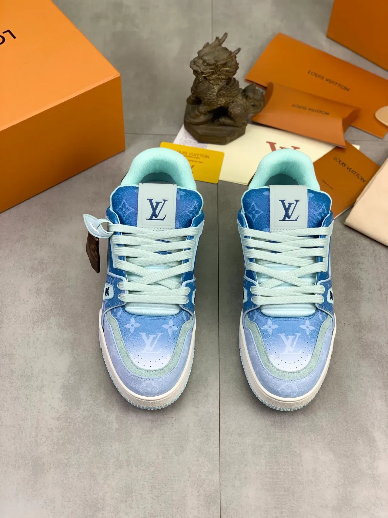 Louis Vuitton LV Trainer Blue Green Gradient Monogram Upper Mint Lining Lifestyle Sneakers 5