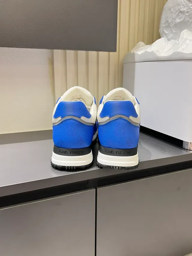 Louis Vuitton LV Trainer Tênis Lifestyle Azul e Branco Low Top com Upper de Material Misto 2