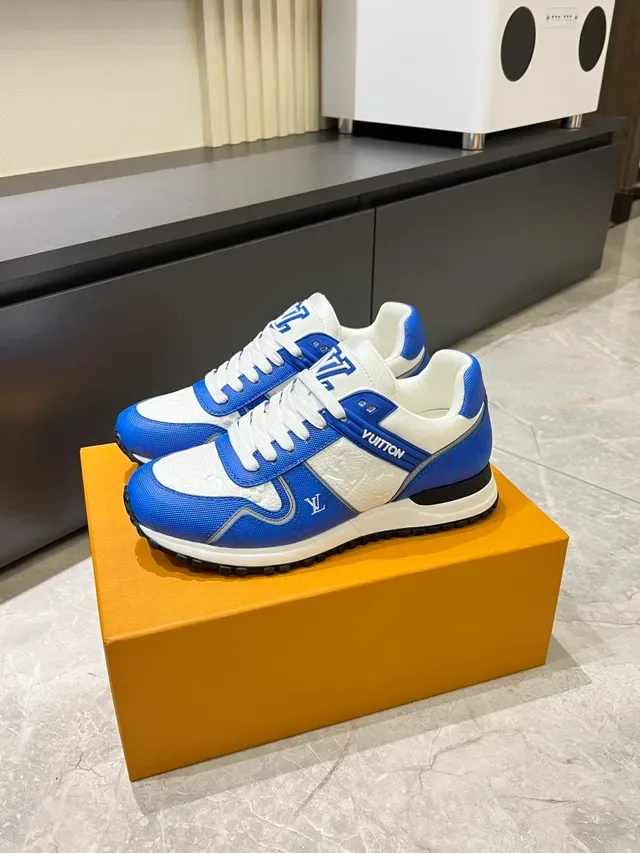 Louis Vuitton LV Trainer Tênis Lifestyle Azul e Branco Low Top com Upper de Material Misto 4