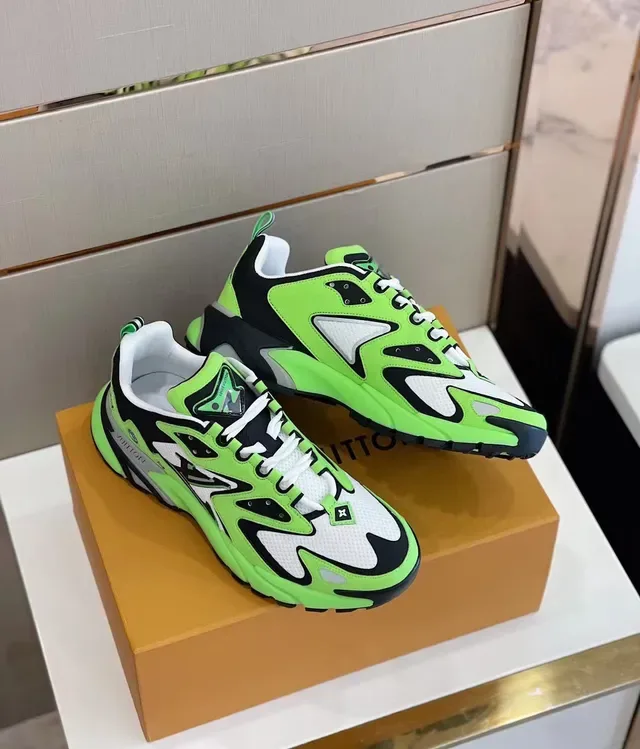Louis Vuitton LV Trainer Green Black Runner Wave-Pattern Overlays Chunky Sneakers 4