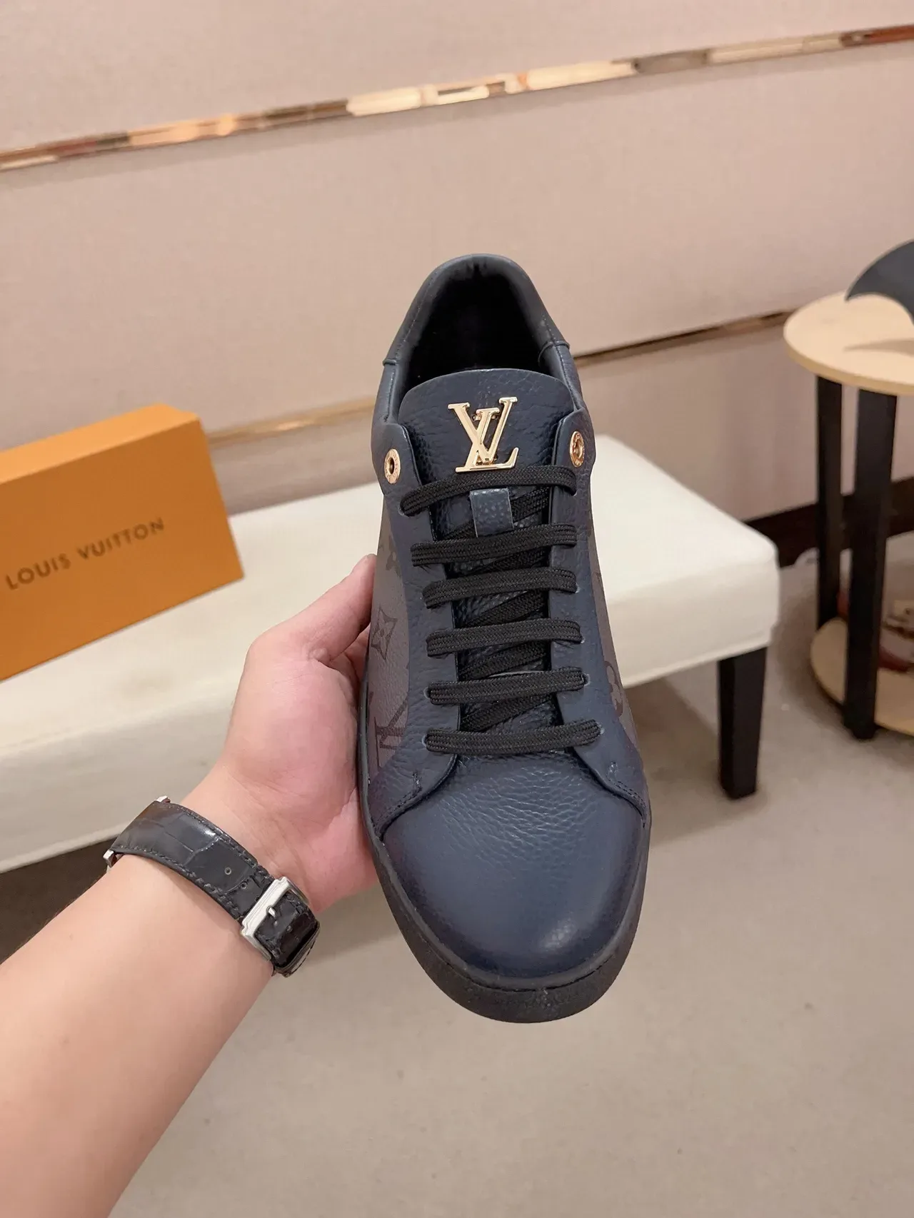 Louis Vuitton LV Trainer Navy Black Monogram চামড়া লো-টপ লাইফস্টাইল স্নিকার্স 3