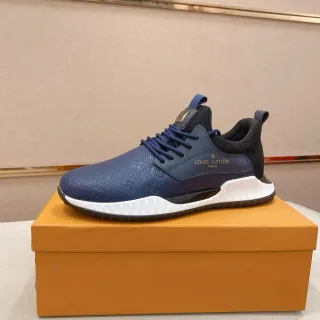 Louis Vuitton LV Trainer Azul marino blanco grabado Monogram cuero malla talón cuello estilo de vida zapatillas deportivas