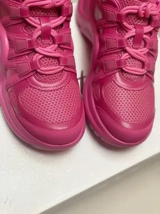 Louis Vuitton LV Trainer Pink High-Top Monolithic Sole Lifestyle Sneakers 6
