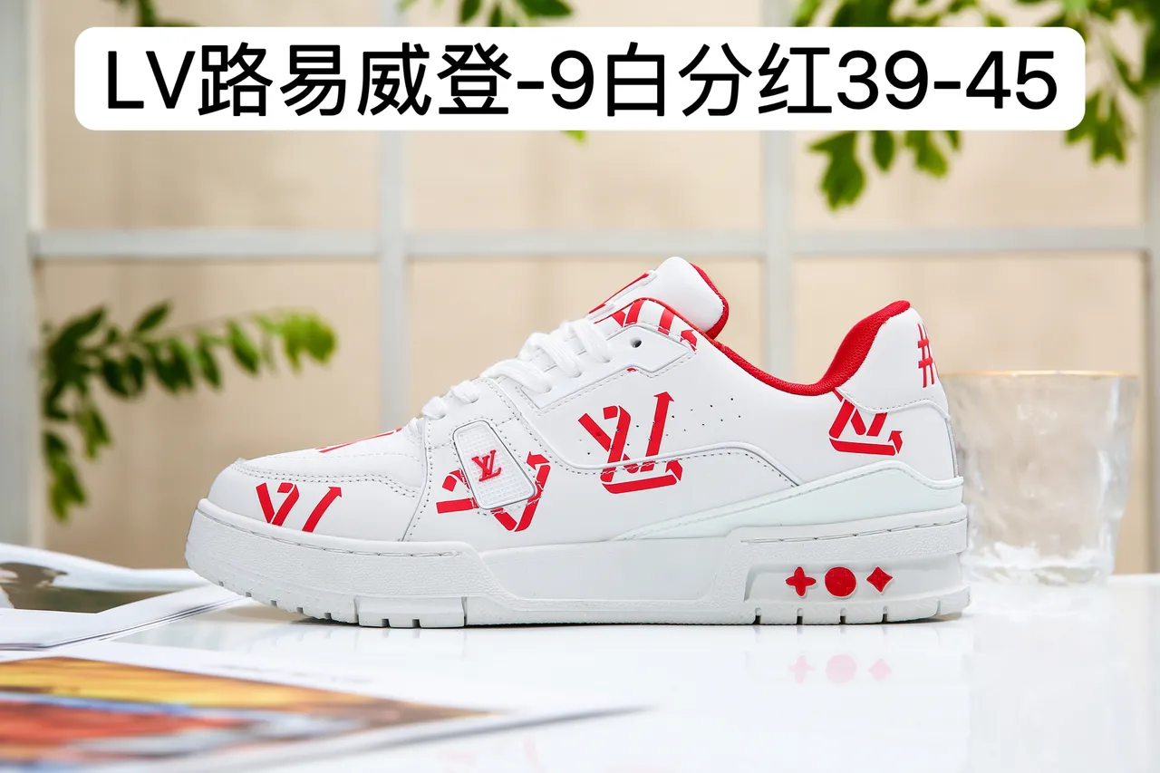 Louis Vuitton LV Trainer White Blue Leather Upper Royal Contrast Accents Lifestyle Sneakers 10