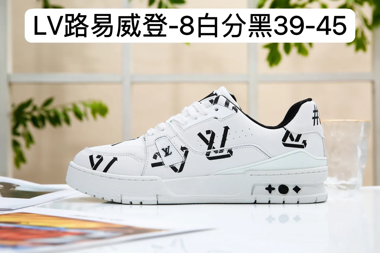Louis Vuitton LV Trainer White Blue Leather Upper Royal Contrast Accents Lifestyle Sneakers 11