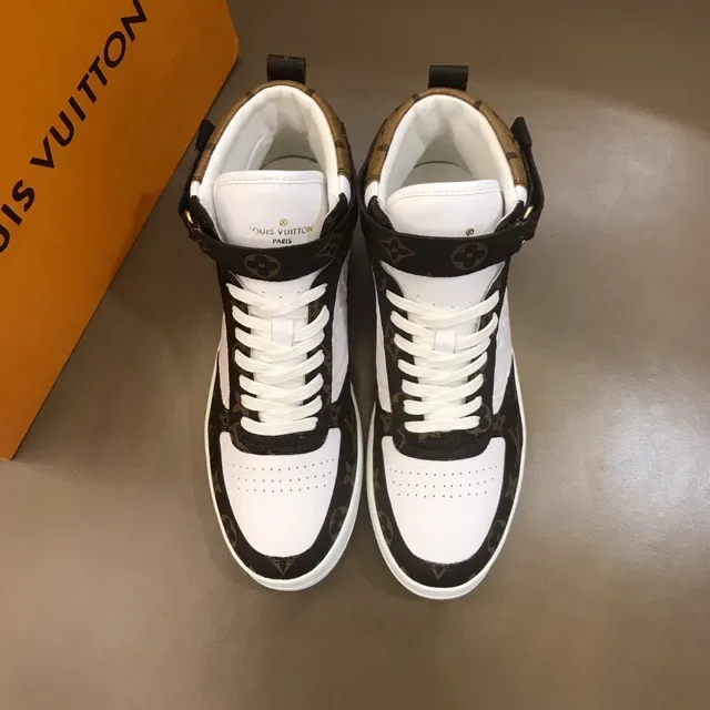 Louis Vuitton LV Trainer Tênis Lifestyle Branco e Marrom de Alto Monogram Lona 9