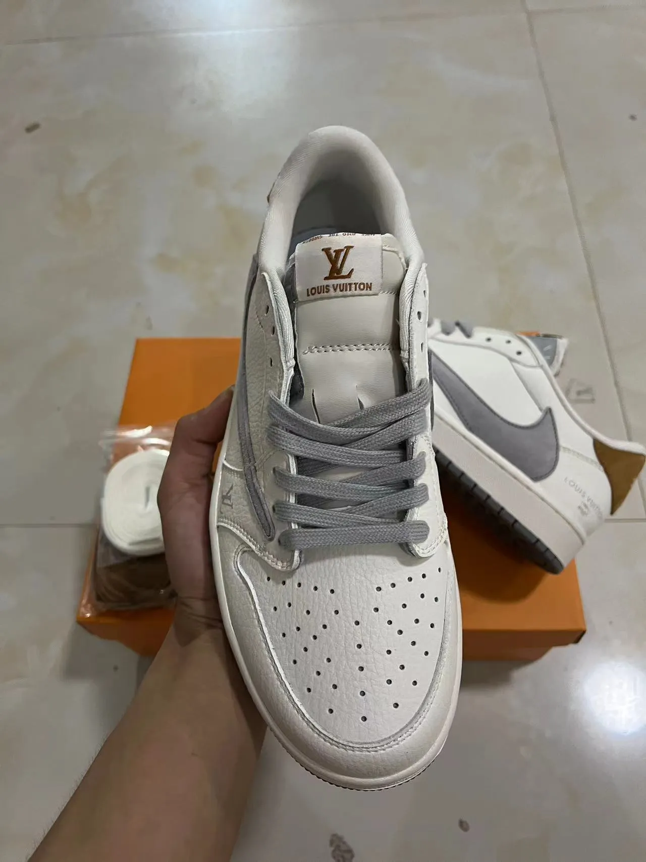 Louis Vuitton LV Trainer White Gray Leather Upper Suede Overlay Lifestyle Sneakers 3