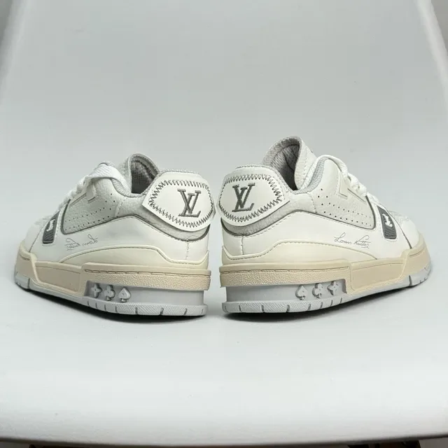 Louis Vuitton LV Trainer White Green Layered Leather Construction Perforated Toe Box Lifestyle Sneakers 5
