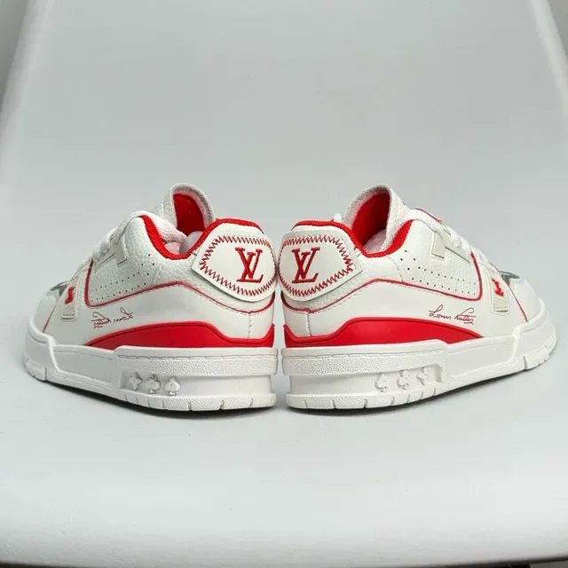 Louis Vuitton LV Trainer White Green Layered Leather Construction Perforated Toe Box Lifestyle Sneakers 14