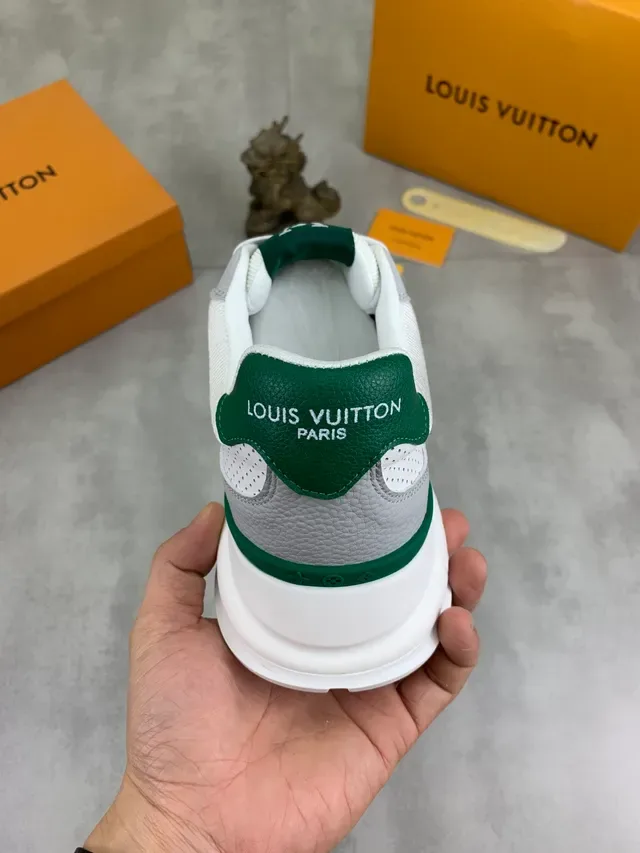 লুইস ভিটন LV Trainer সাদা সবুজ পারফোরেটেড মেশ ধূসর চামড়ার ওভারলে লাইফস্টাইল স্নিকার 4