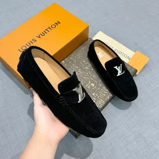 Louis Vuitton LV Twist Loafer 黑色麂皮乐福鞋