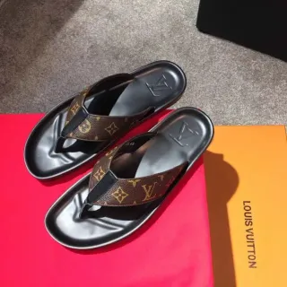 Louis Vuitton Sandalias de dedo Monogram Canvas