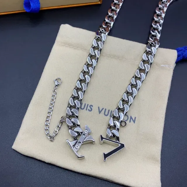 Louis Vuitton Monogram Chain Silver Curb Plaque Necklace 2