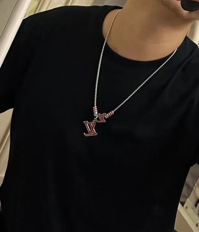 Louis Vuitton Monogram Enamel Pendant Necklace 2