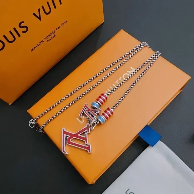 Louis Vuitton Monogram Enamel Pendant Necklace 9