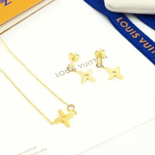 Louis Vuitton Monogram Flower Gold Transparent Pendant Necklace