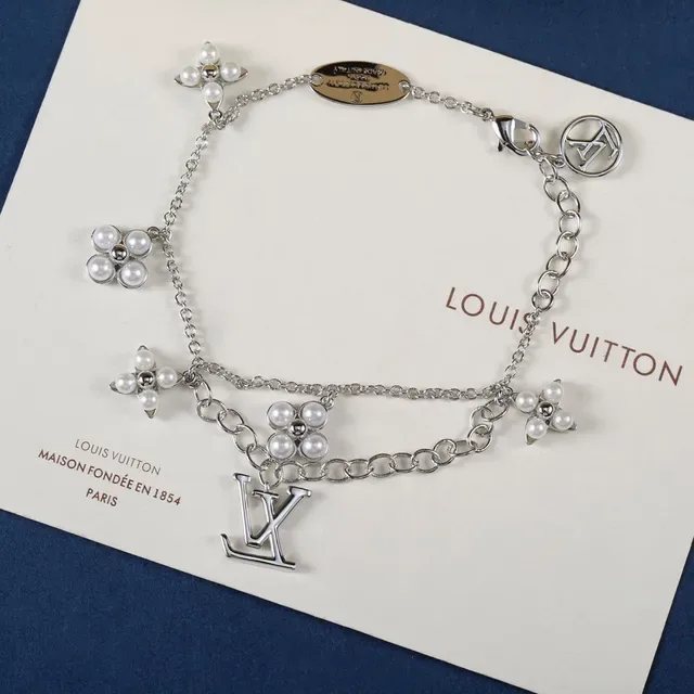Louis Vuitton Monogram Flower Pearl Charm Silver Bracelet 2