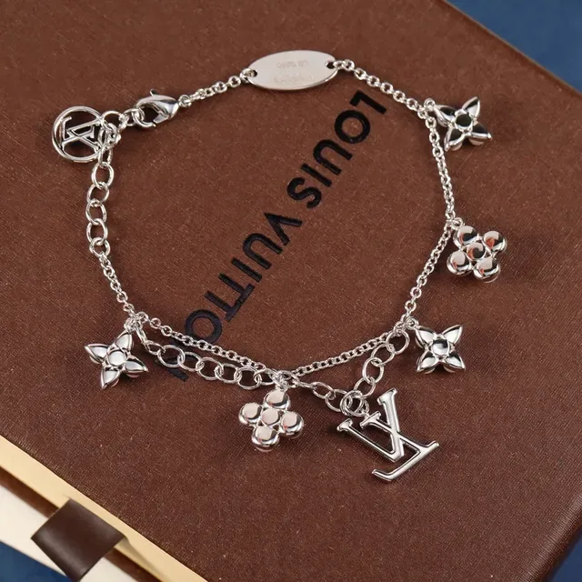 Louis Vuitton Monogram Flower Pearl Charm Silver Bracelet 4