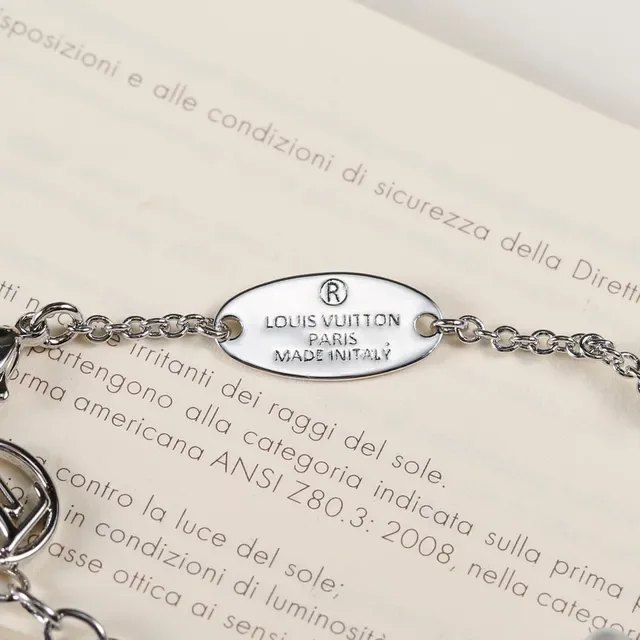 Louis Vuitton Monogram Flower Pearl Charm Silver Bracelet 5