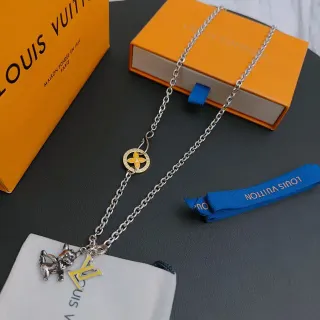 Louis Vuitton Monogramme Fleur Chaîne Curb Argent Jaune Pendentif Colliers Émaillé