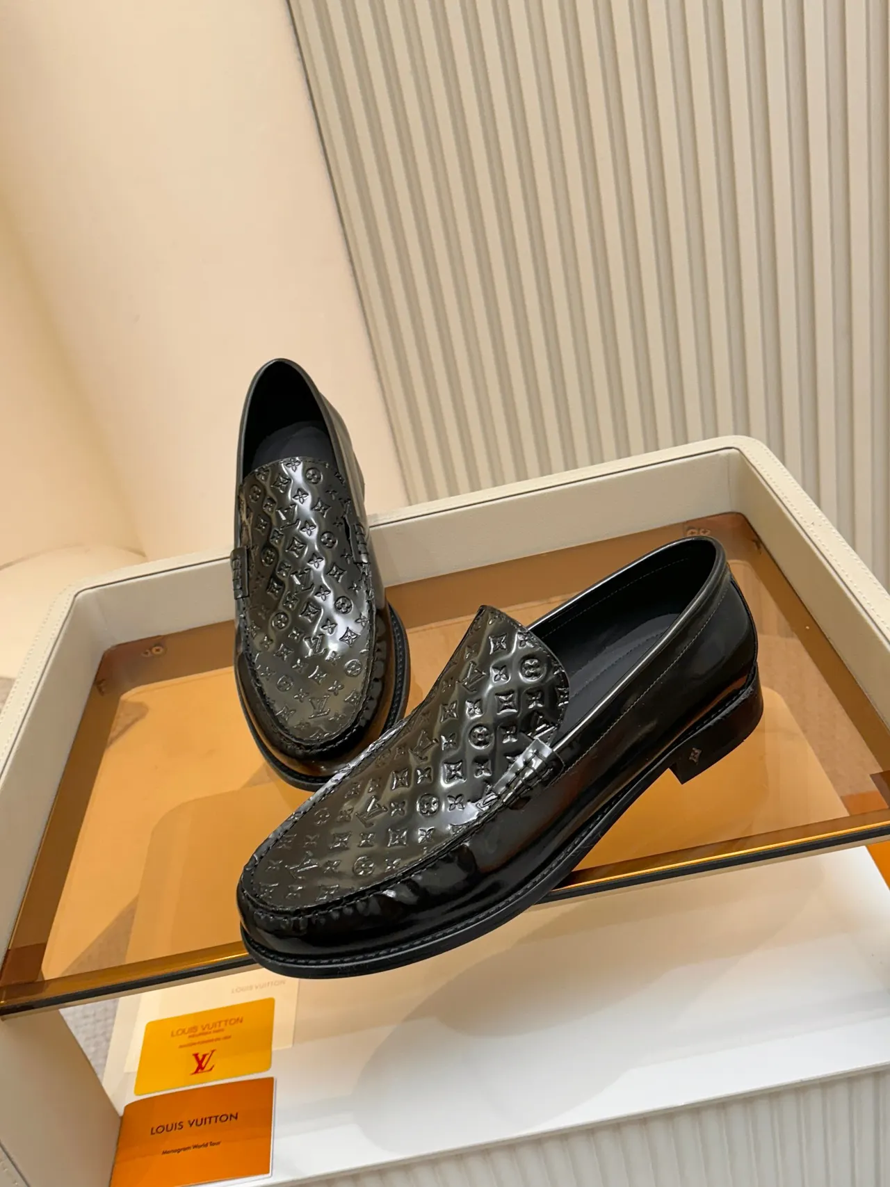 Louis Vuitton Monogram loafer cuir verni noir loafer 4