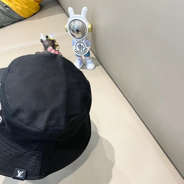 Louis Vuitton Monogram Multicolore Black Bucket Hat 8