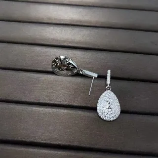 Louis Vuitton Monogram Teardrop Pavé Crystal Earrings