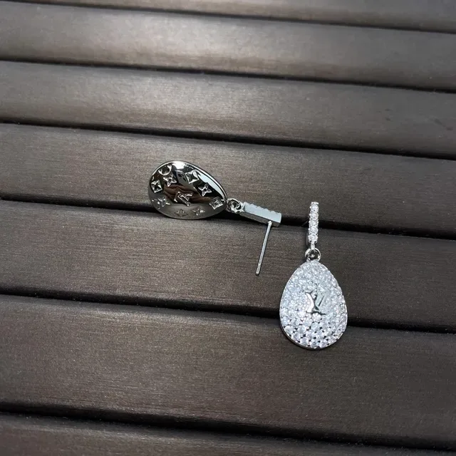 Louis Vuitton Monogram Teardrop Pavé Crystal Earrings 2