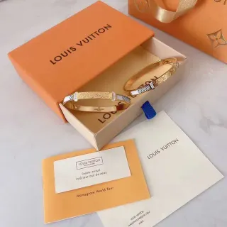 Louis Vuitton Monogram World Tour Pulseras de esmalte con inlay de oro en tono dorado