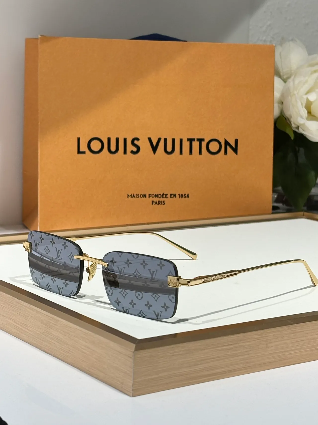 Louis Vuitton Monogrammed Lens Rectangular Rimless Sunglasses 7