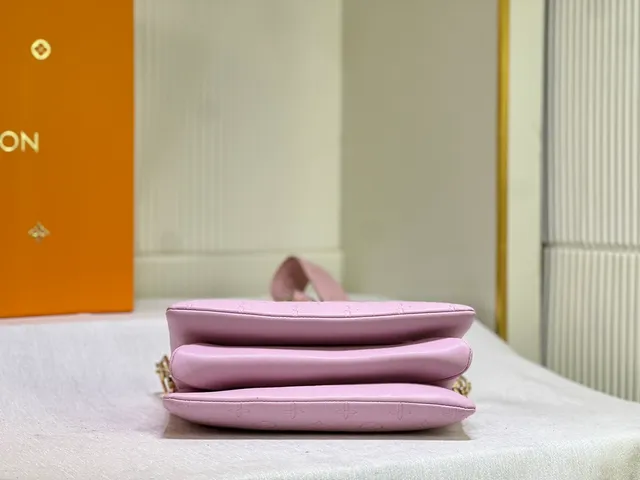 Louis Vuitton Multi Pochette Accessoires Pink Gold Embossed Monogram Leather Messenger Bag 3