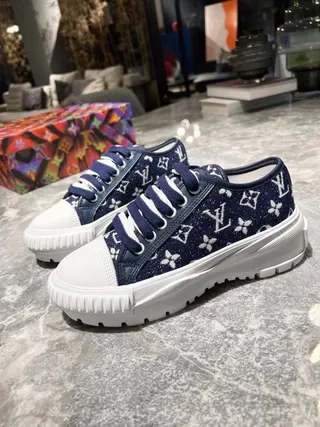 Louis Vuitton Navy White Monogram-Print Canvas Chunky Platform Sole Lifestyle Sneakers 2