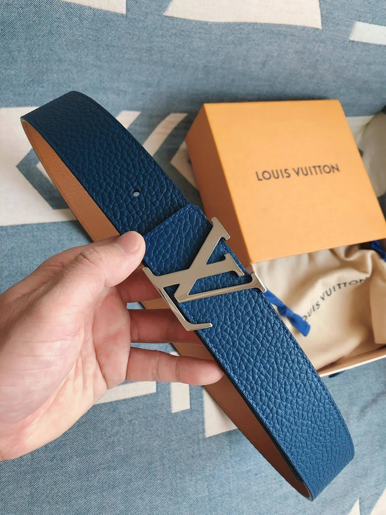 Louis Vuitton Oversized LV Monogram Buckle Blue Pebbled Leather Belt 2